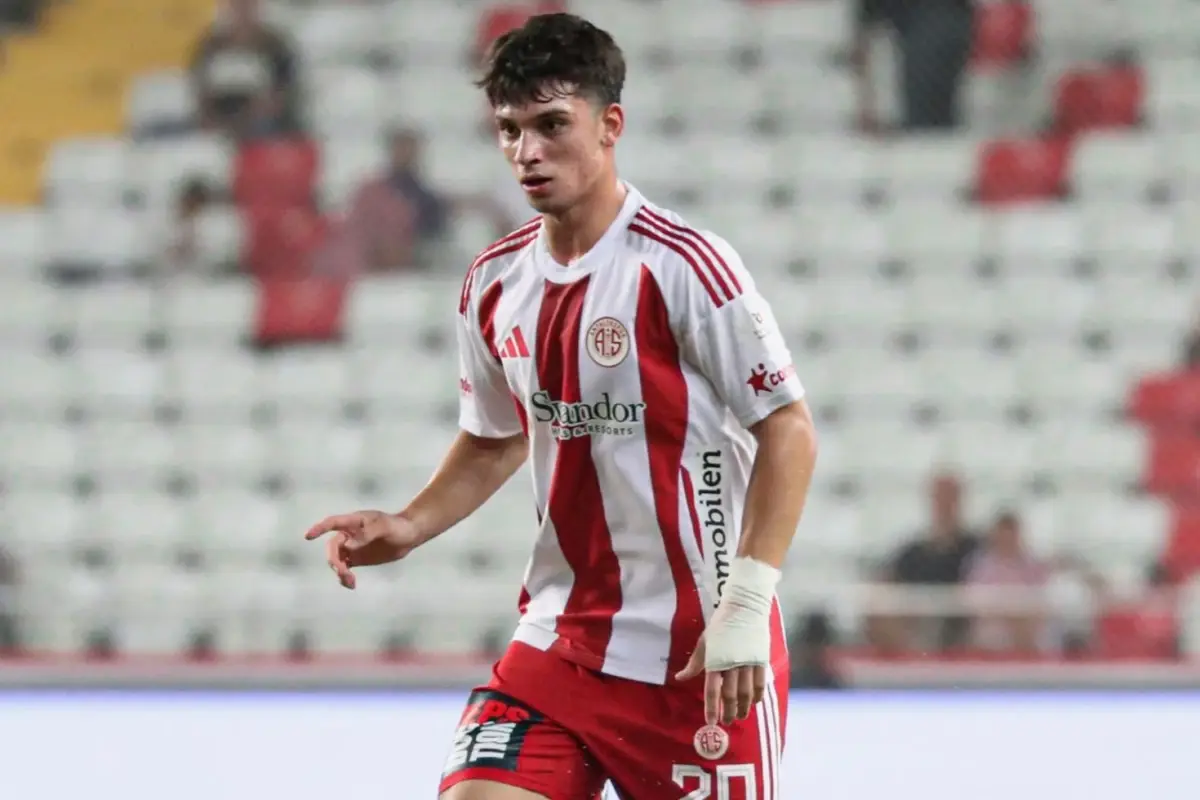 16 yasindaki hasan yakub ilcin super lige damga vurdu aIIeLI8p