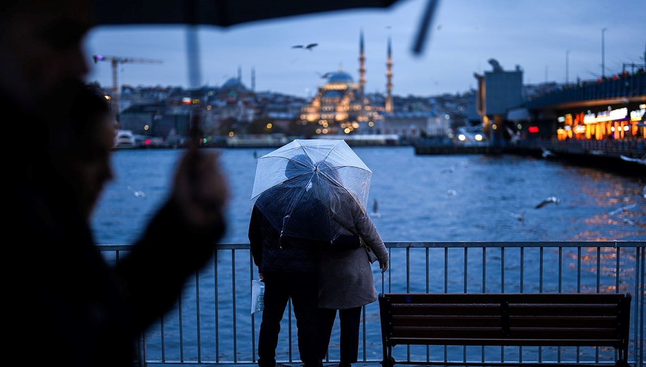 istanbul dahil 17 kente saganak uyarisi kAjOp9iY