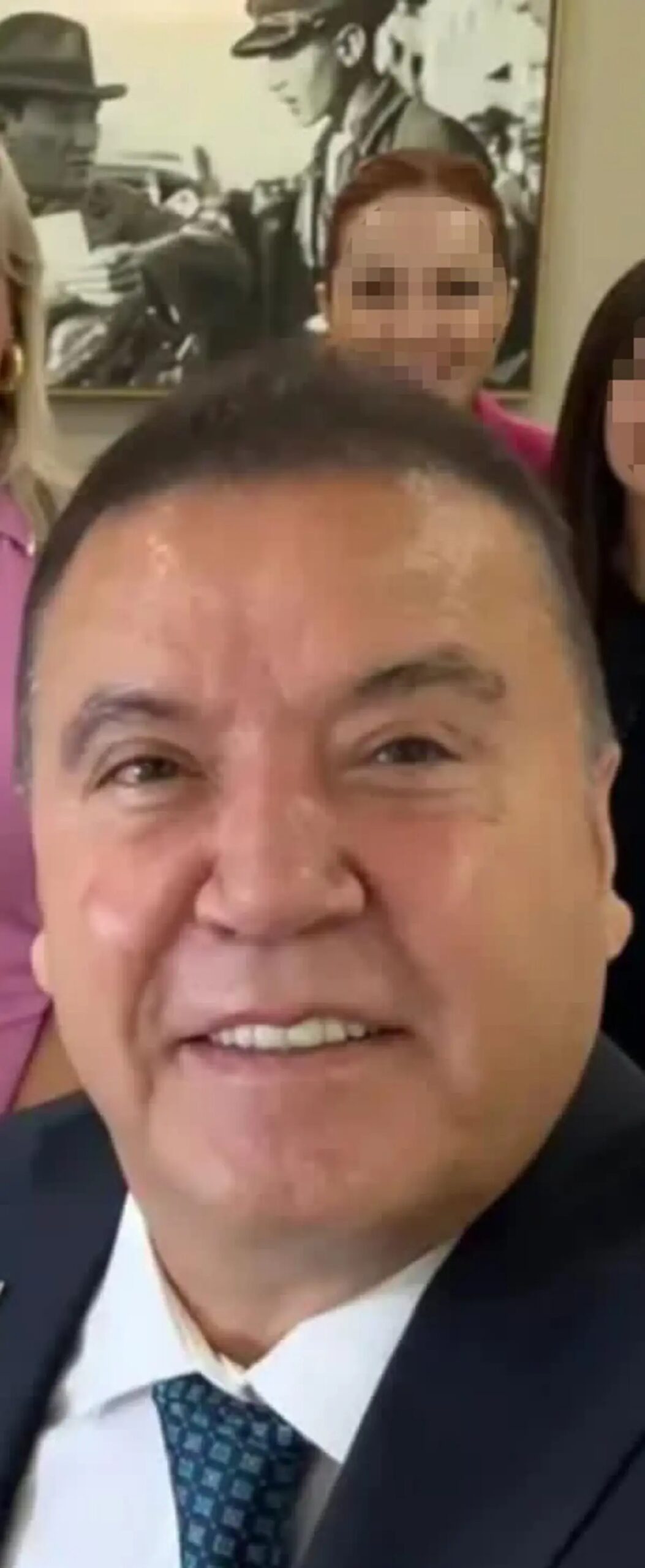 antalyada buyuksehir belediyesine operasyon 8 gozalti JZcjbiSZ.jpg