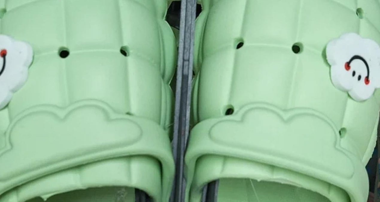 Anne Babalar Dikkat! Sağlık Riski Taşıyan Çocuk Terlikleri Geri Toplatılıyor