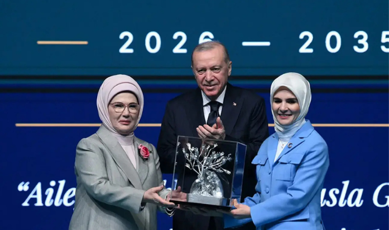 Türkiye Sağlık-İş Başkanı Hakan Toy: “Aile ve Nüfus On Yılı, Emekçilerin Haklarını Güçlendirmek İçin Bütüncül Bir Yaklaşımla Ele Alınmalı”