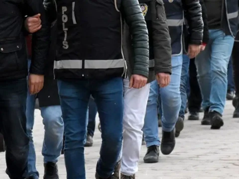 Son dakika turuncu holdinge yasadisi bahis operasyonu 25 sirkete kayyim atandi RIwUYNIZ
